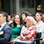 Angelika und Tatjana Jekic bei der Bundespreisverleihung startsocial 2023